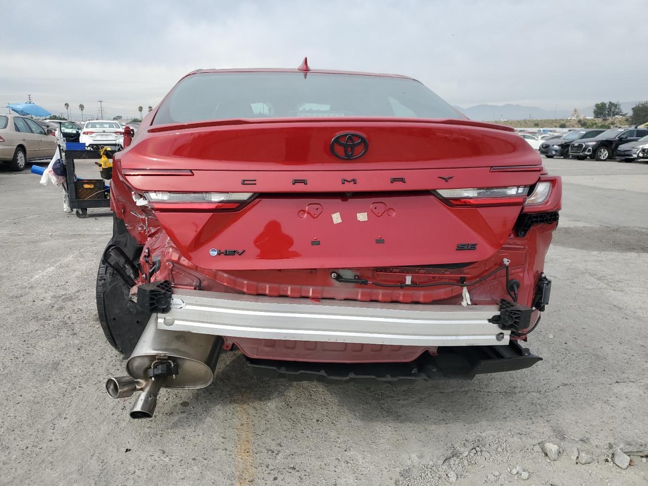2025 TOYOTA CAMRY