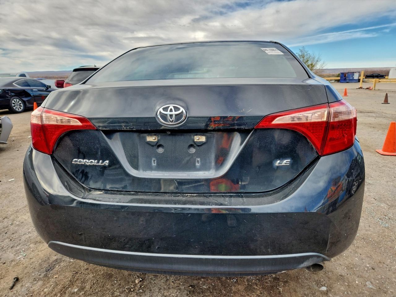 2017 TOYOTA COROLLA