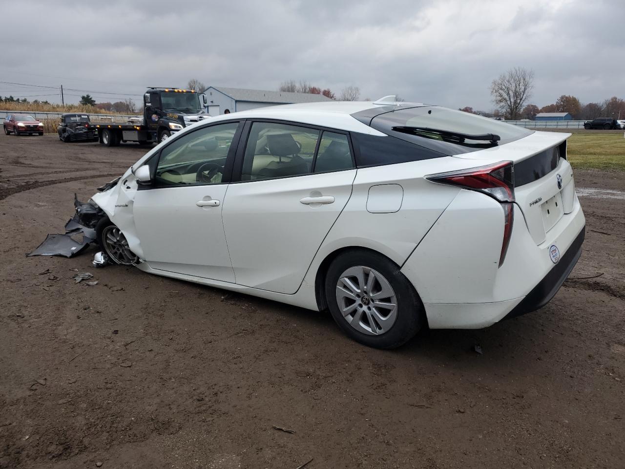 2016 TOYOTA PRIUS