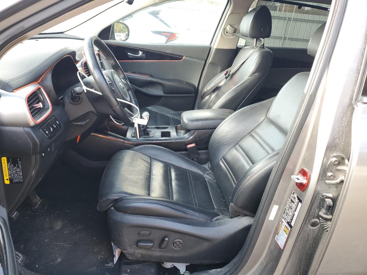 2018 KIA SORENTO