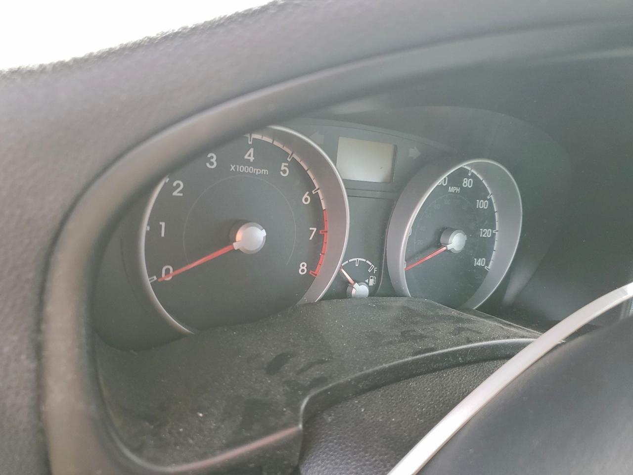 2011 HYUNDAI ACCENT