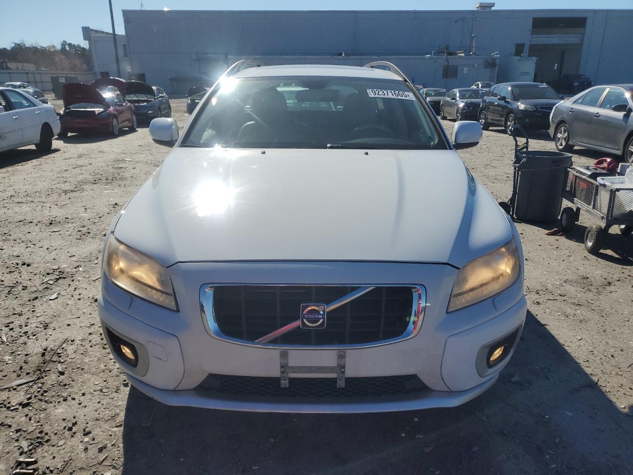 2009 VOLVO XC70