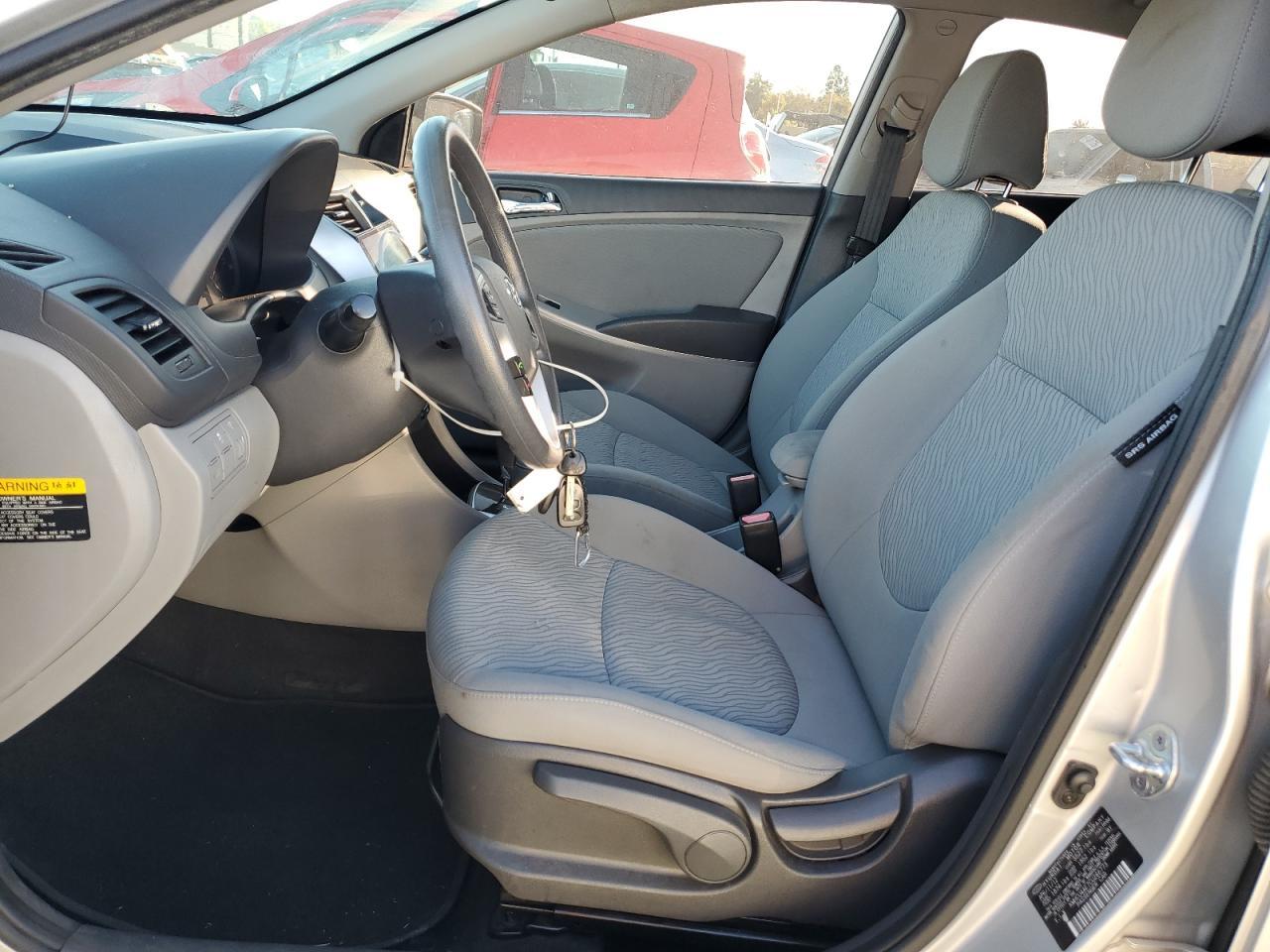 2012 HYUNDAI ACCENT