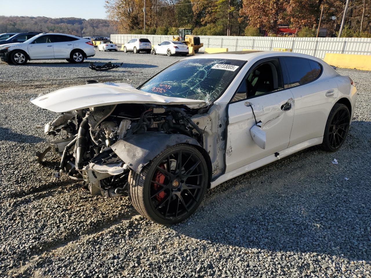 2012 PORSCHE Panamera