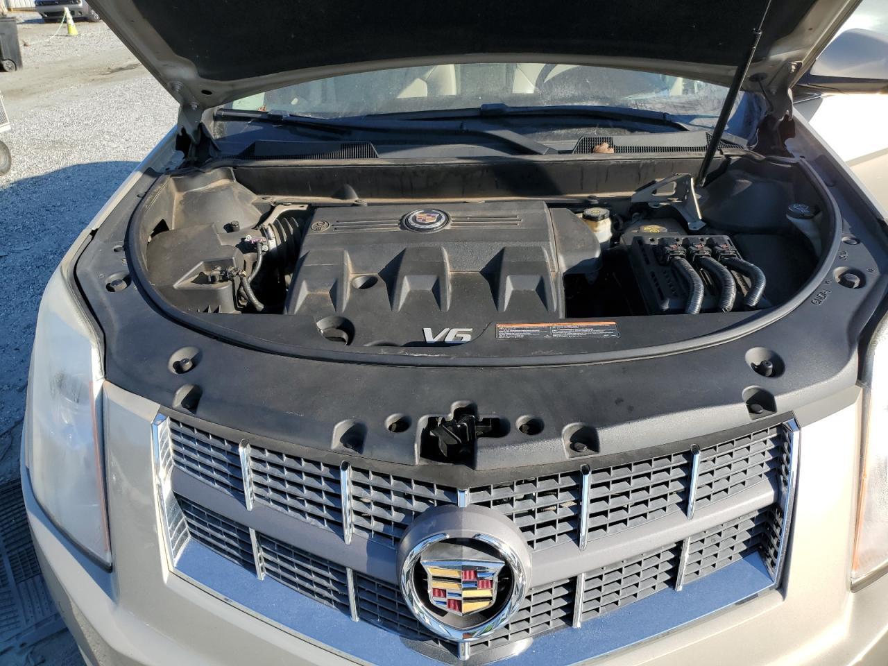 2011 CADILLAC SRX