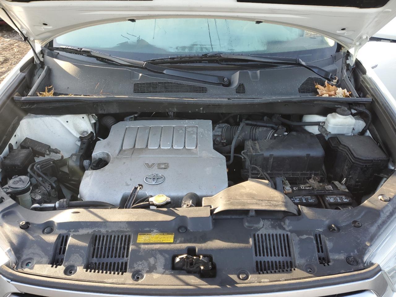 2012 TOYOTA HIGHLANDER