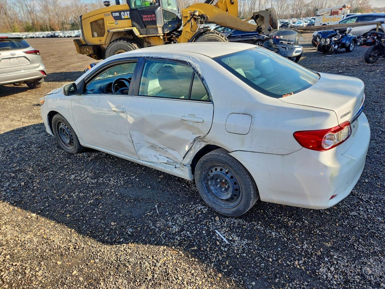 2013 TOYOTA COROLLA