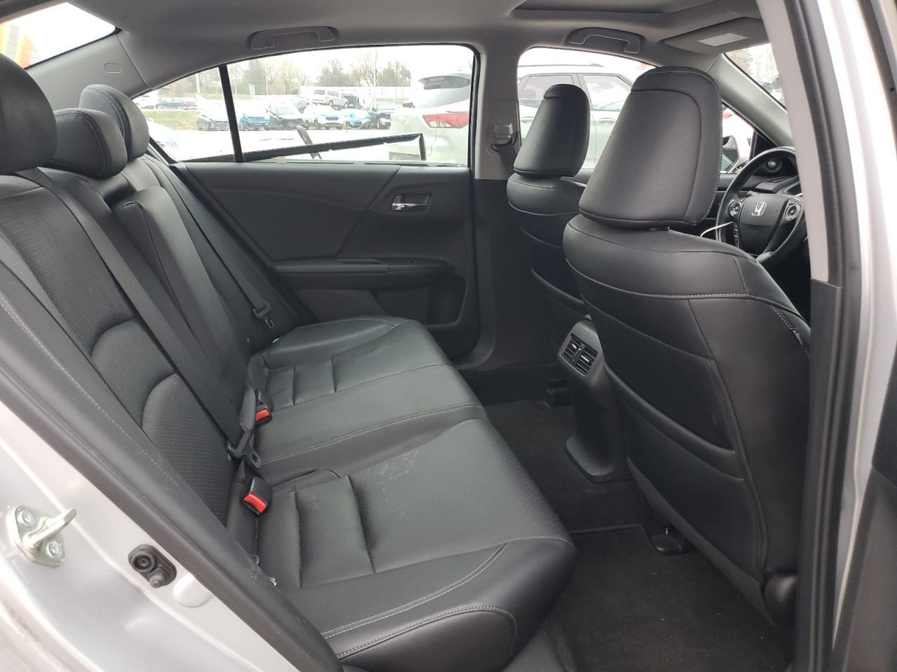 2015 HONDA ACCORD