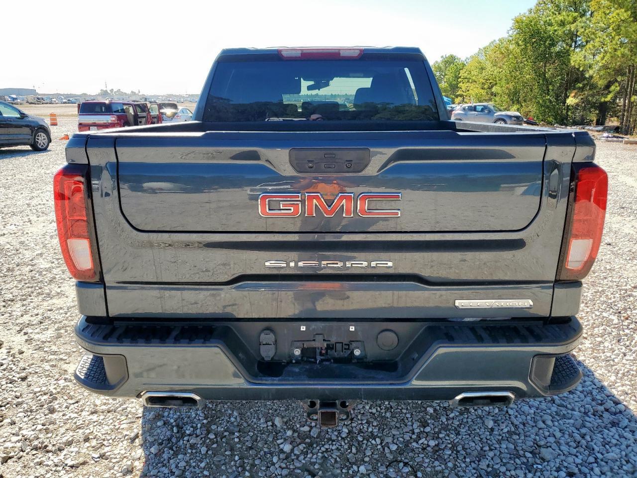2021 GMC Sierra