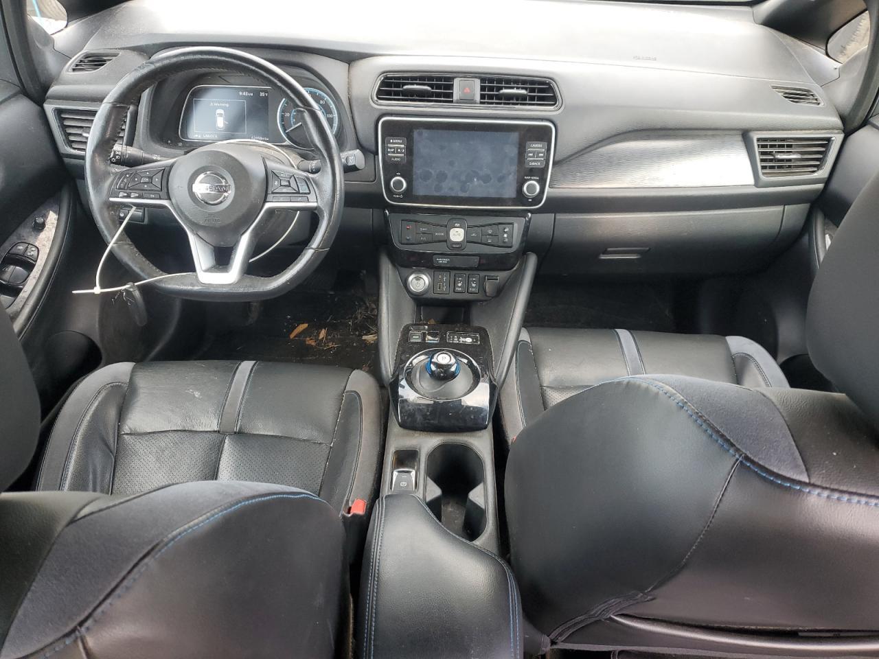 2021 NISSAN LEAF