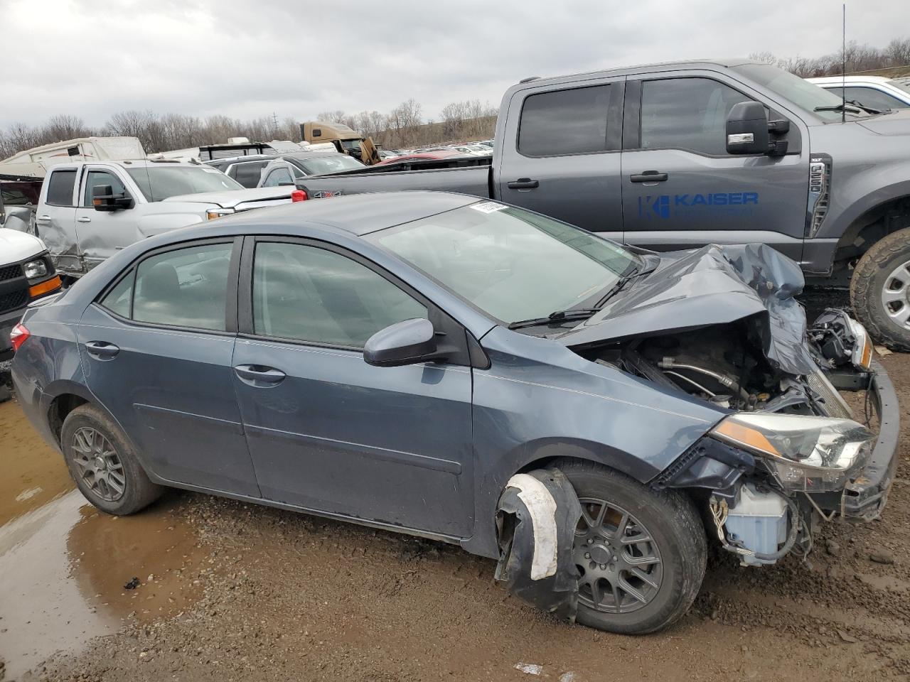 2015 TOYOTA COROLLA