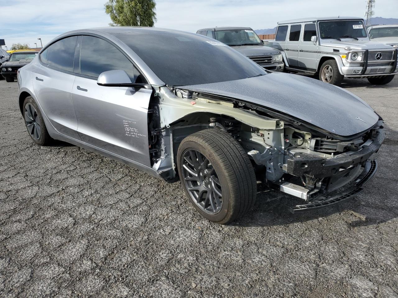 2025 TESLA MODEL 3