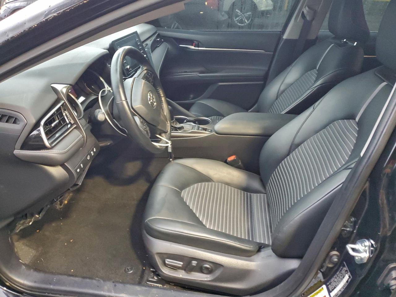 2022 TOYOTA CAMRY