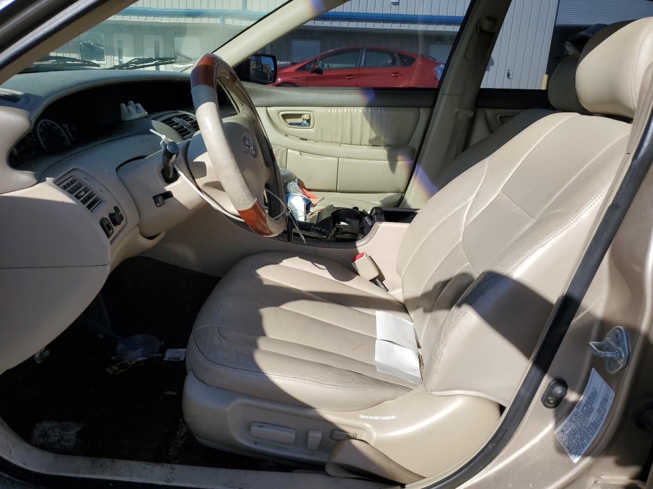 2002 TOYOTA Avalon