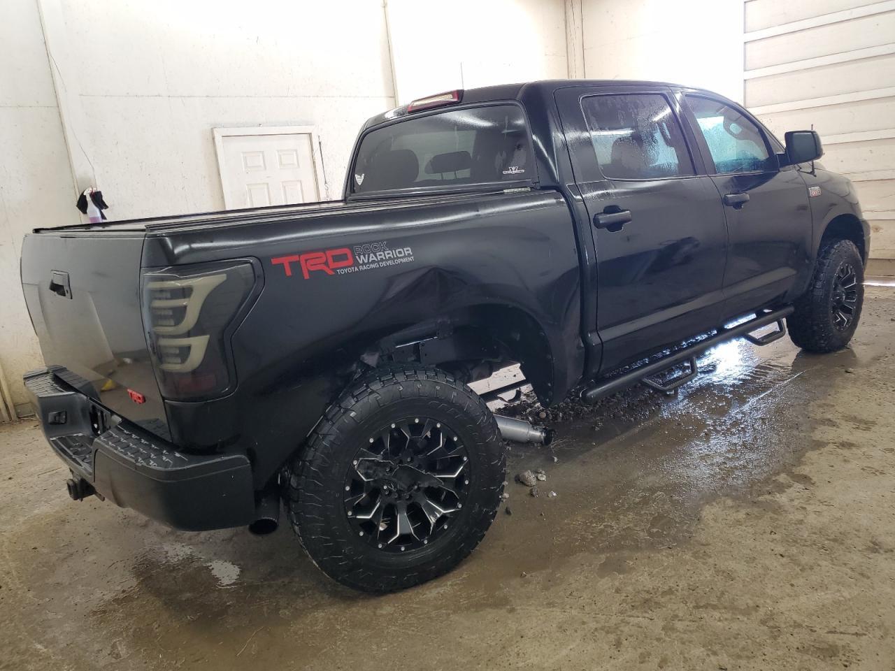 2012 TOYOTA TUNDRA
