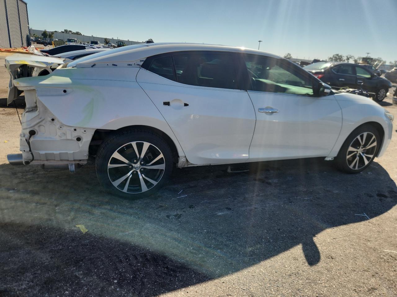 2018 NISSAN Maxima