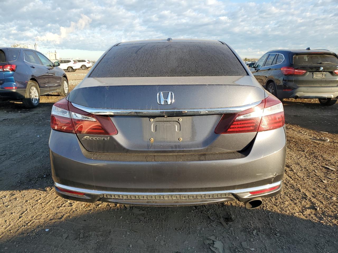 2017 HONDA ACCORD