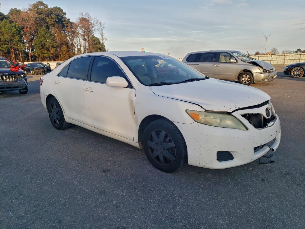 2010 TOYOTA CAMRY