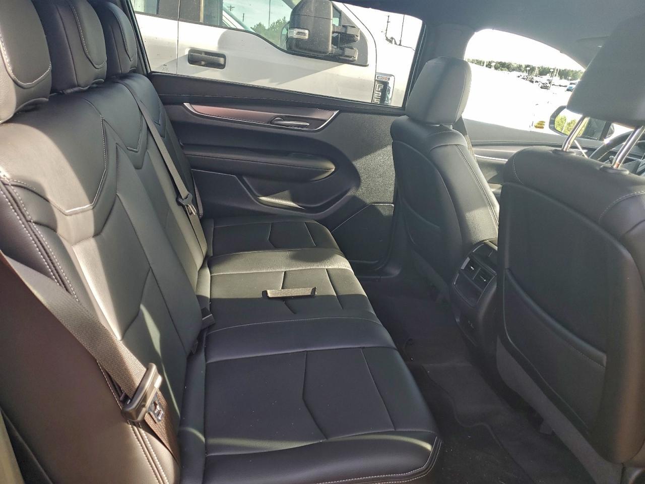 2024 CADILLAC XT5