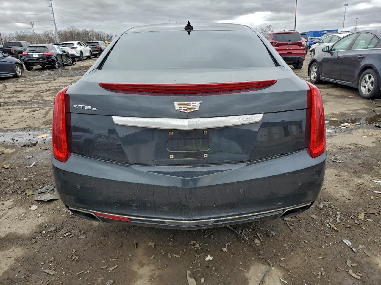 2016 CADILLAC XTS
