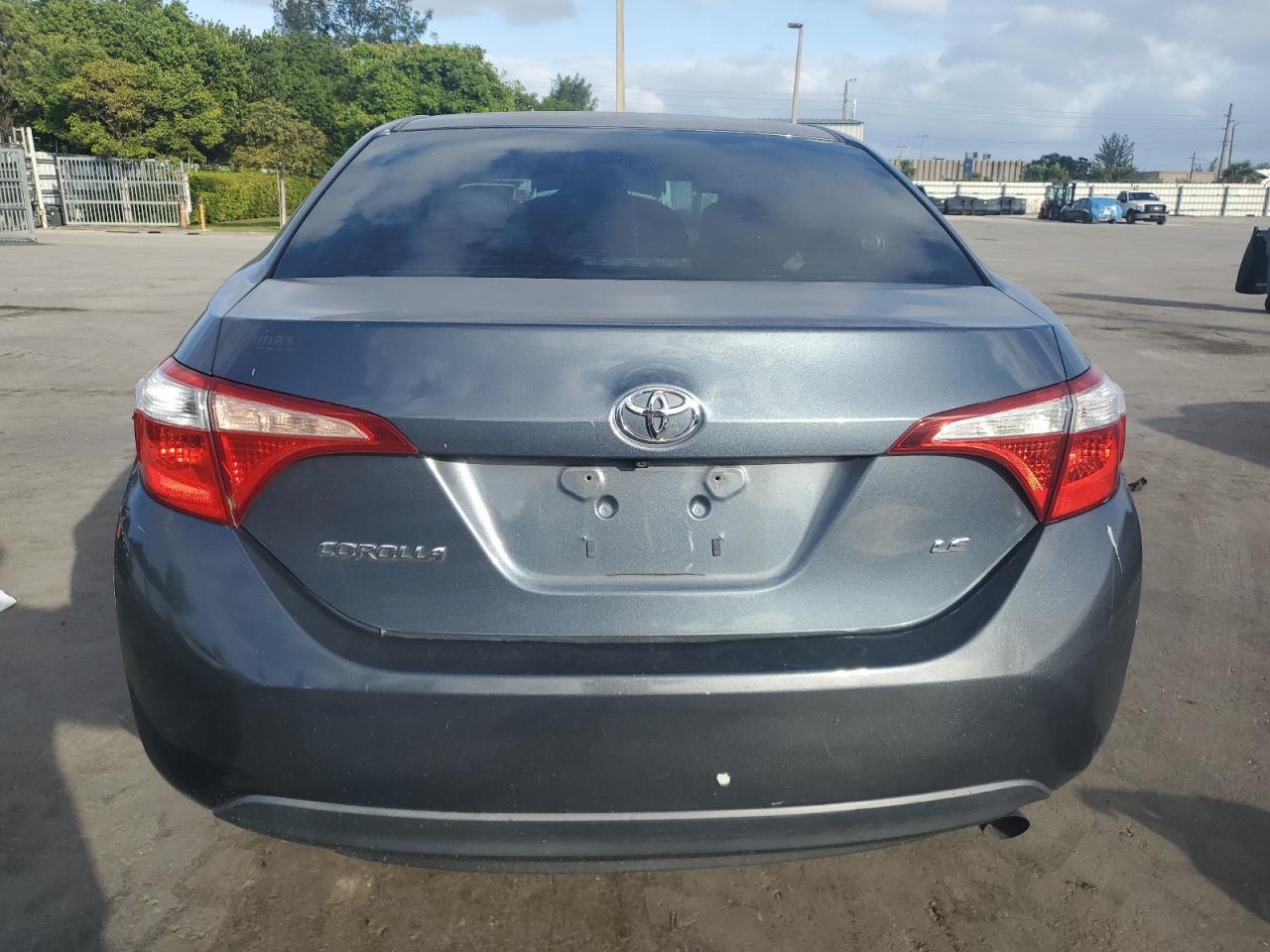 2015 TOYOTA COROLLA
