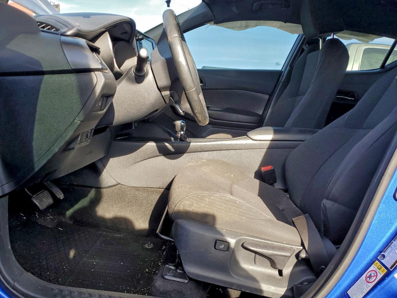 2018 TOYOTA C-HR