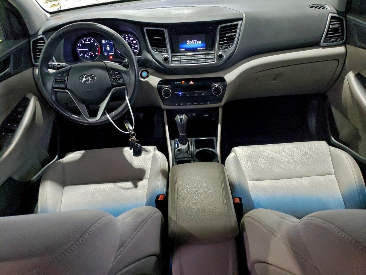 2016 HYUNDAI TUCSON