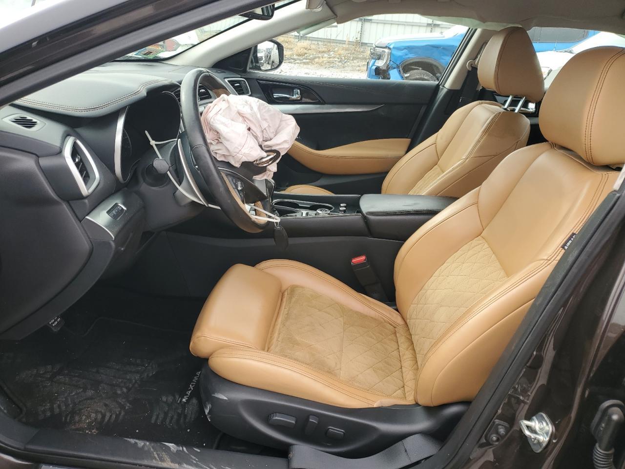 2016 NISSAN Maxima