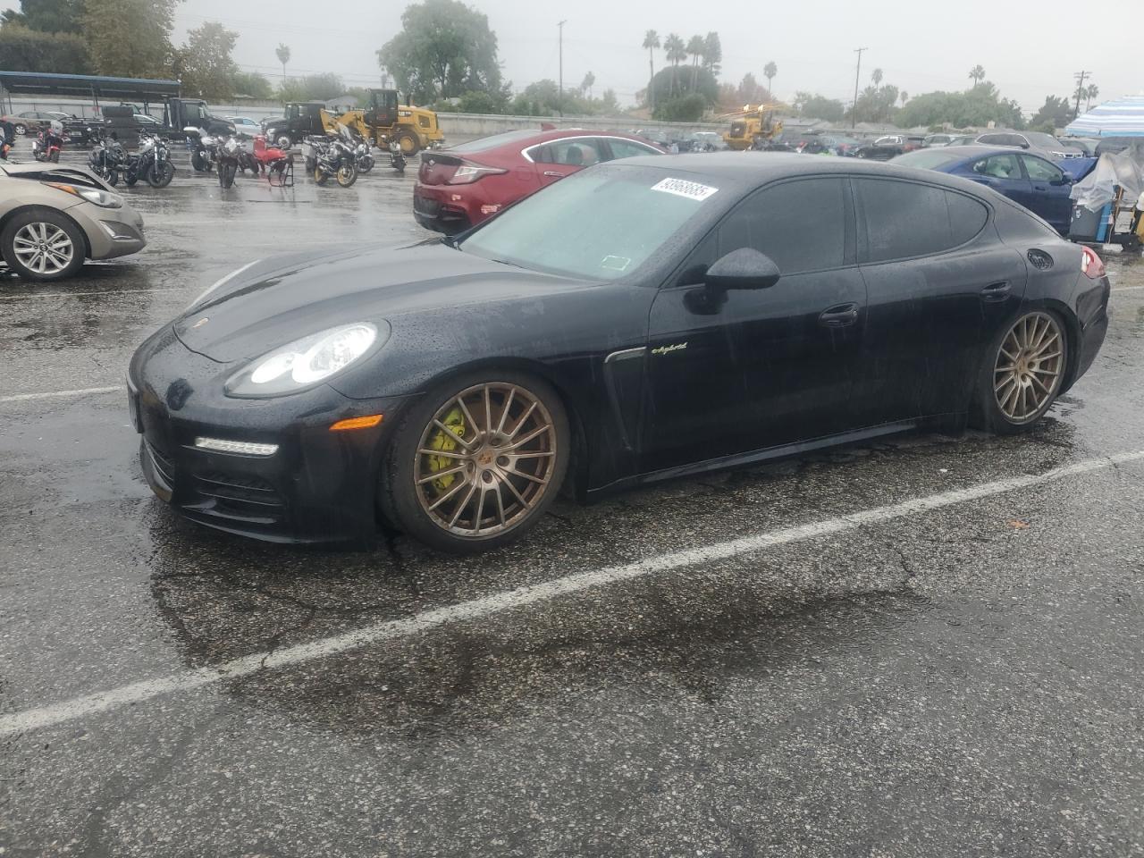 2015 PORSCHE Panamera