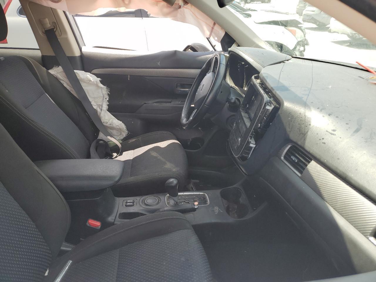 2016 MITSUBISHI outlander