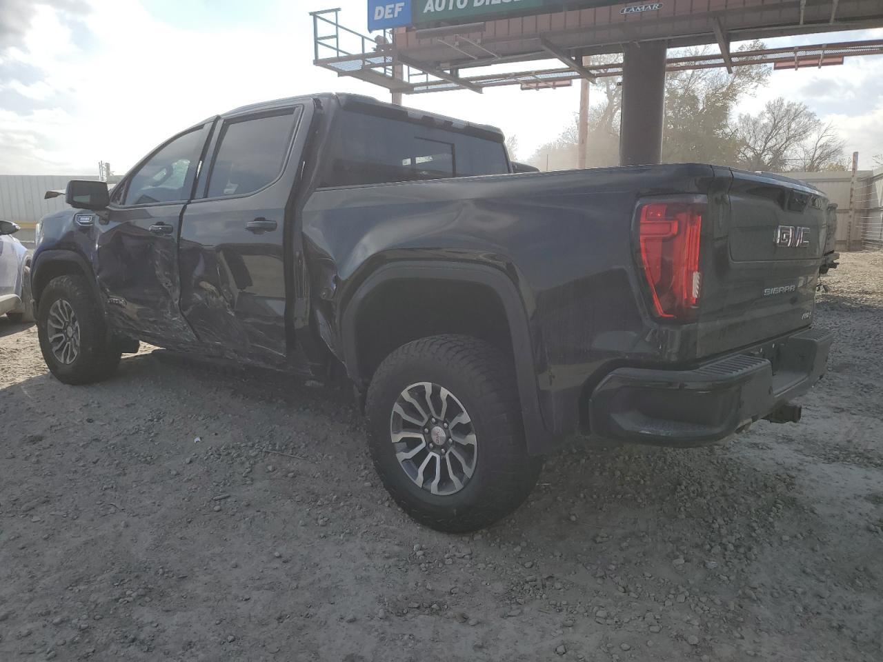 2022 GMC Sierra