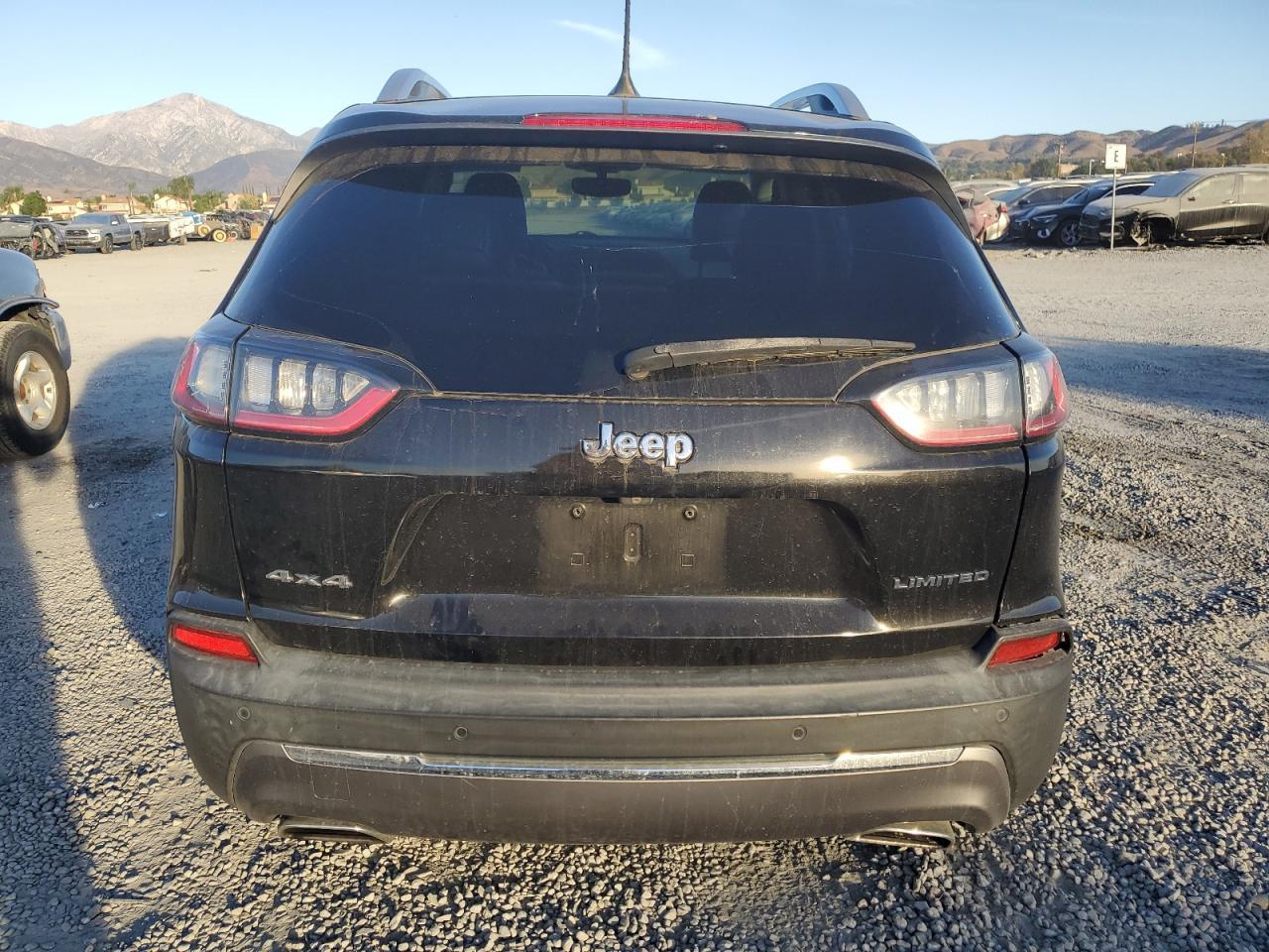 2020 JEEP CHEROKEE