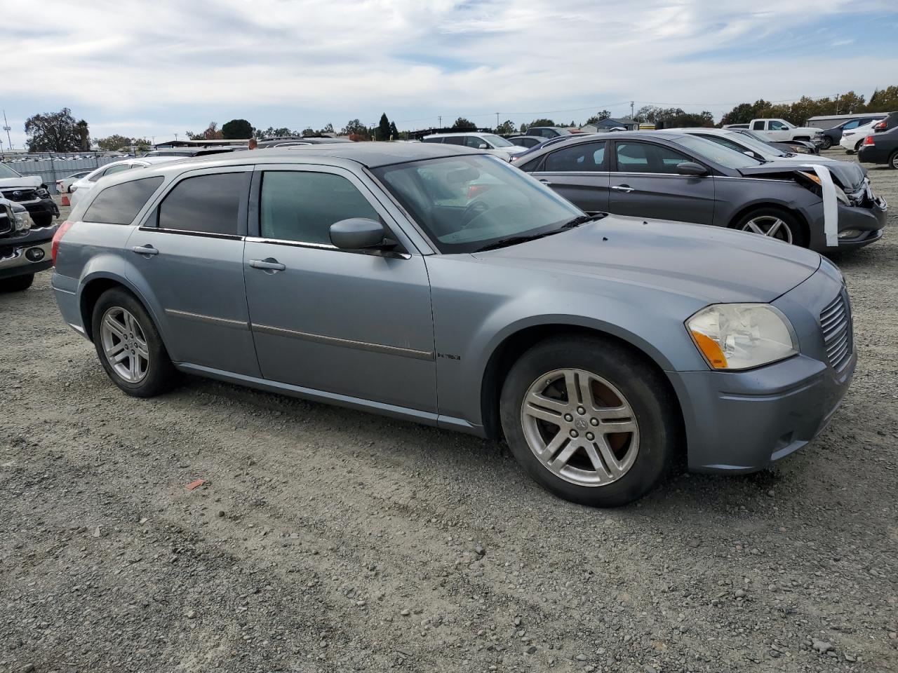 2006 DODGE MAGNUM