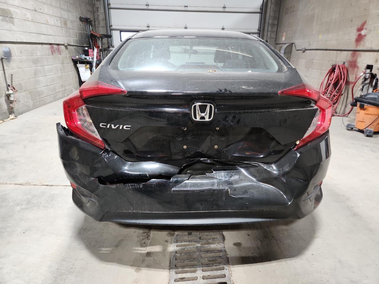 2018 HONDA CIVIC