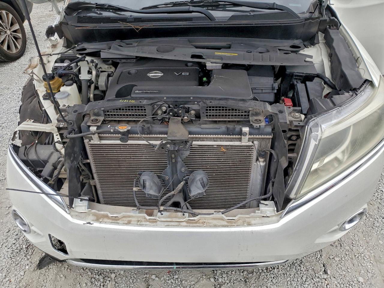 2013 NISSAN PATHFINDER