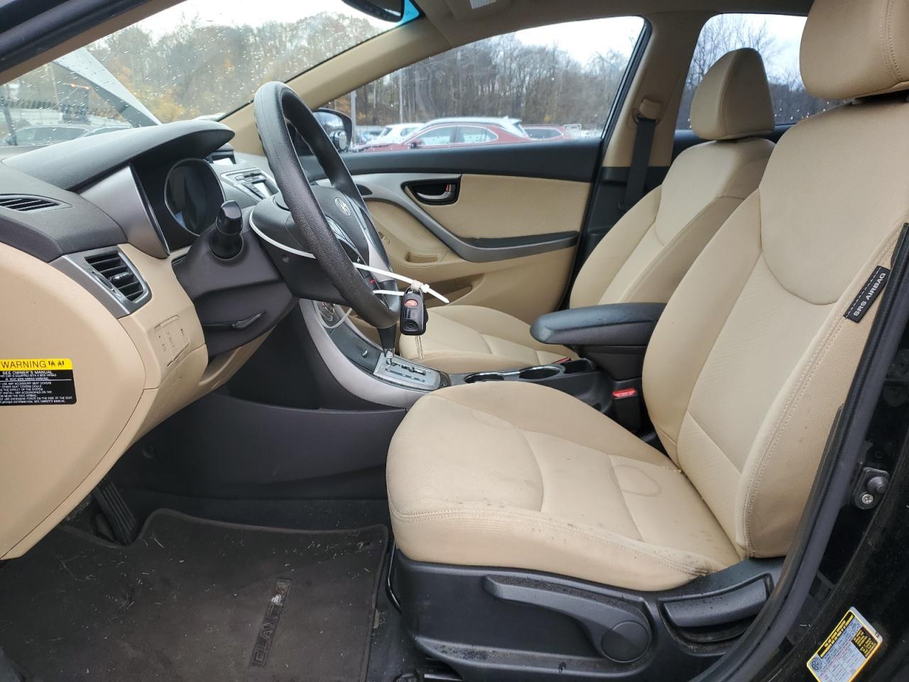 2012 HYUNDAI ELANTRA