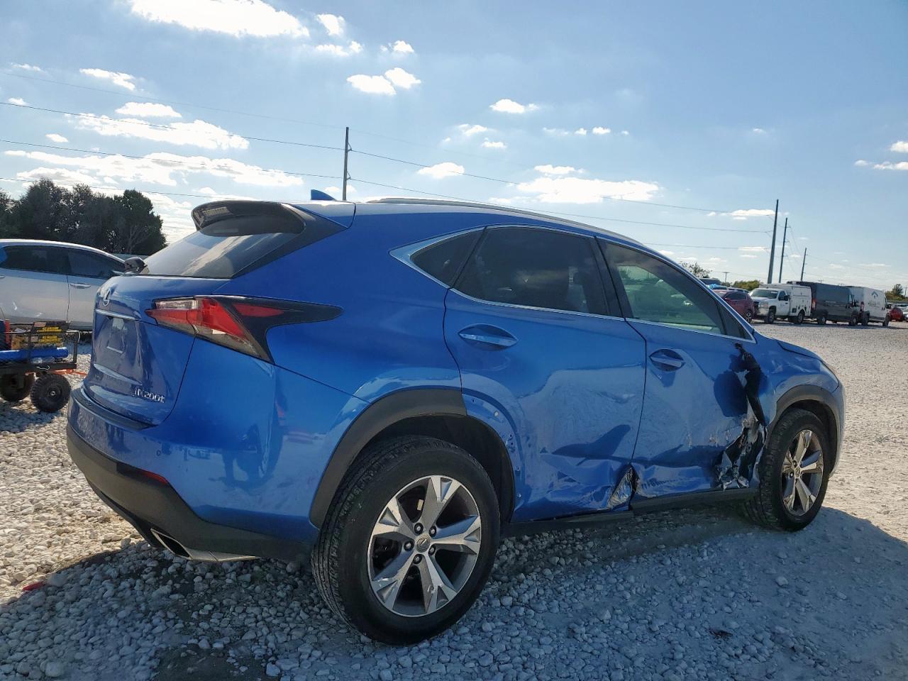 2017 LEXUS NX 200T