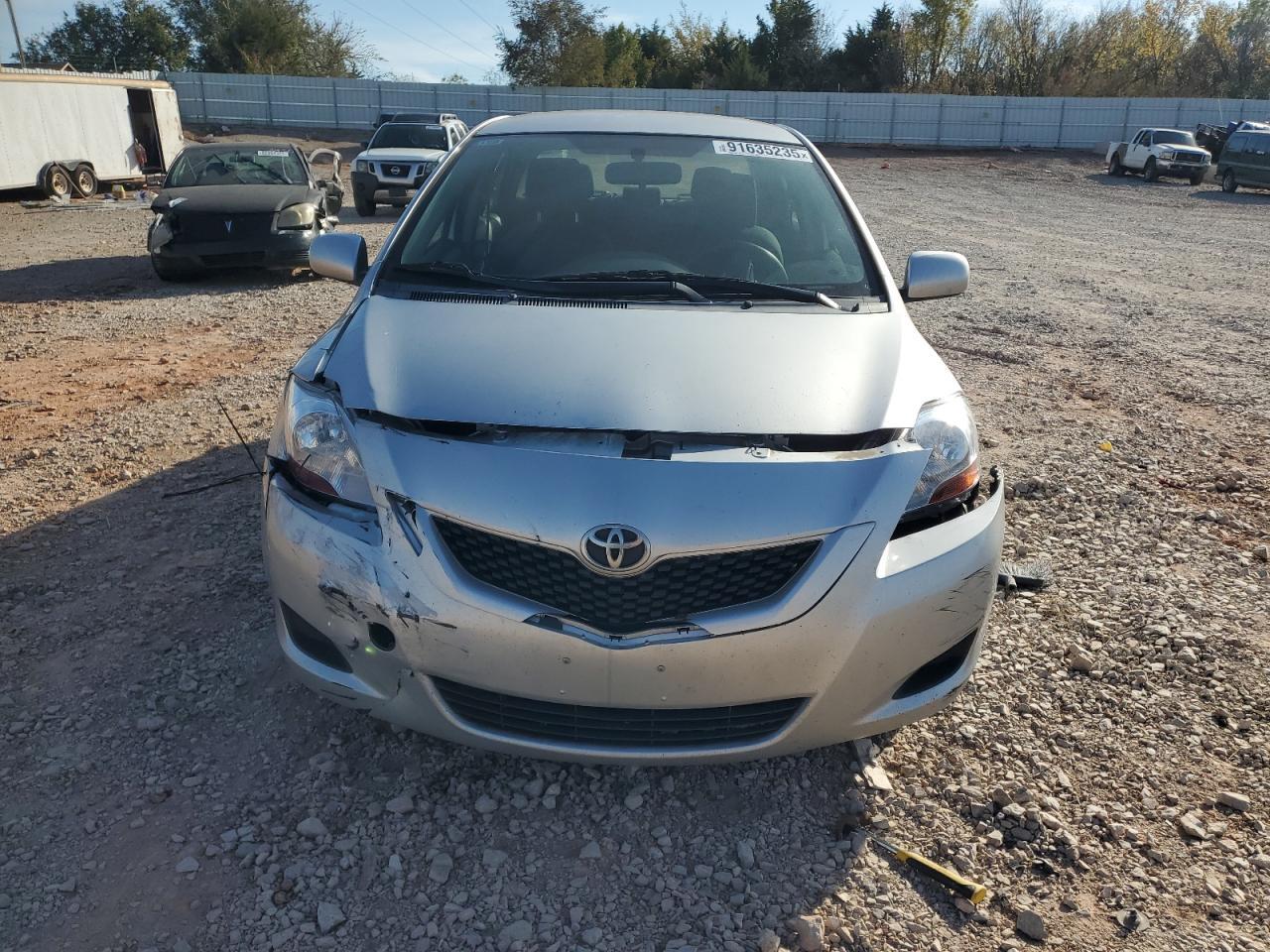 2012 TOYOTA YARIS