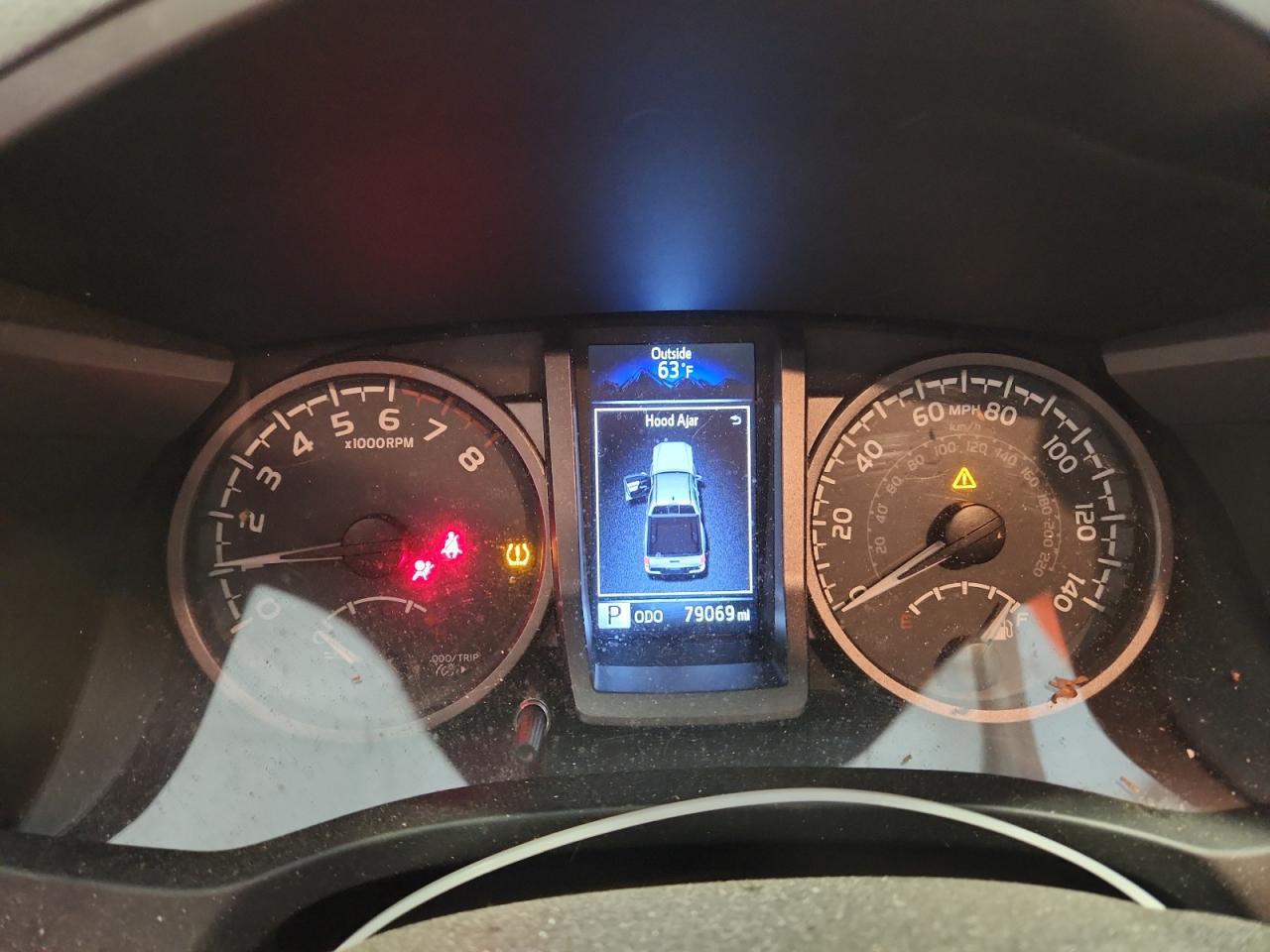 2017 TOYOTA TACOMA