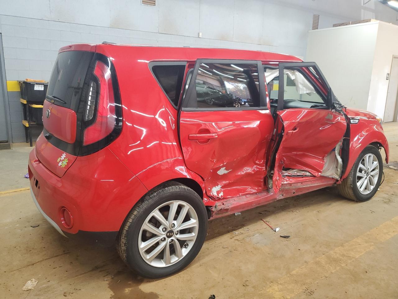 2019 KIA SOUL