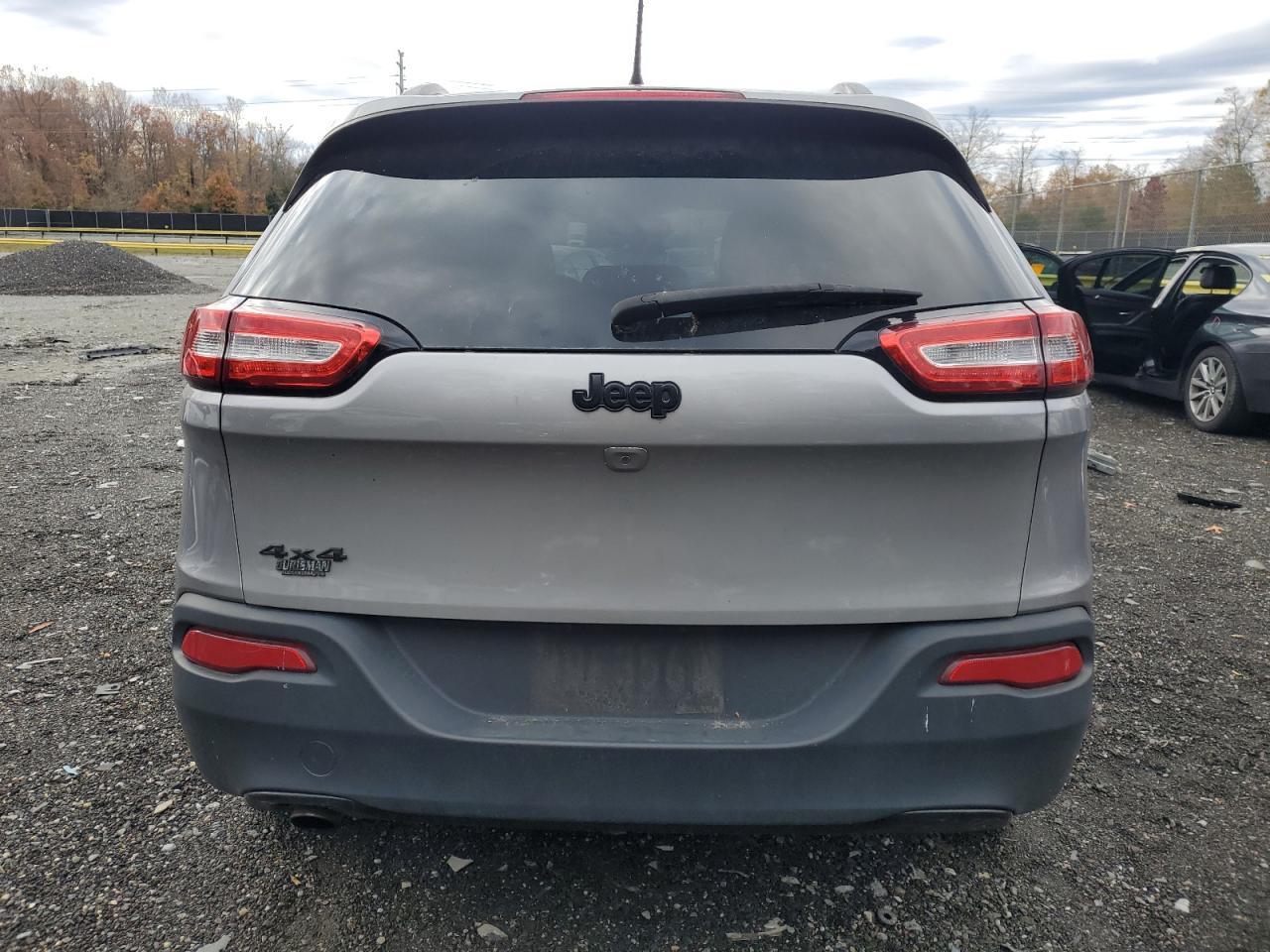 2018 JEEP CHEROKEE