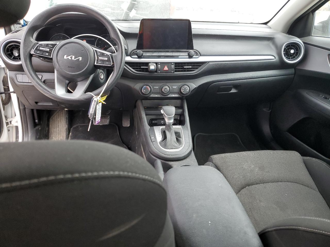 2023 KIA FORTE