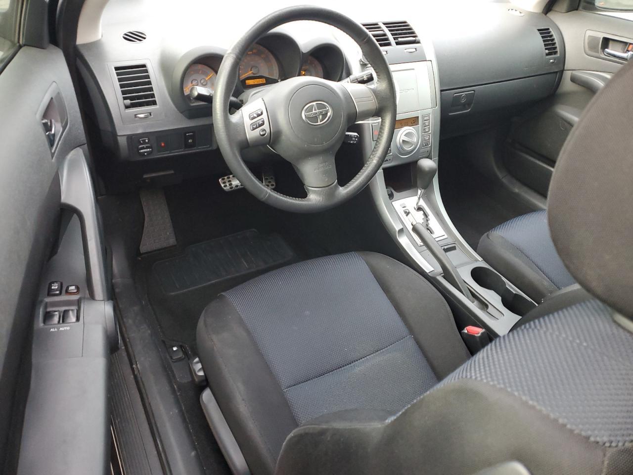 2006 TOYOTA SCION