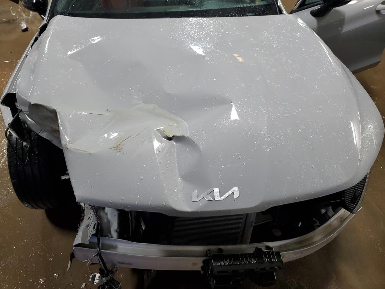 2024 KIA K5
