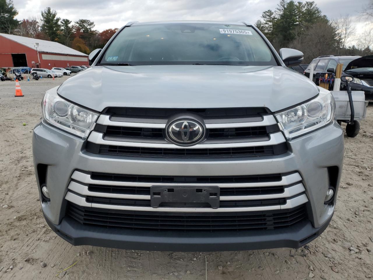 2017 TOYOTA HIGHLANDER