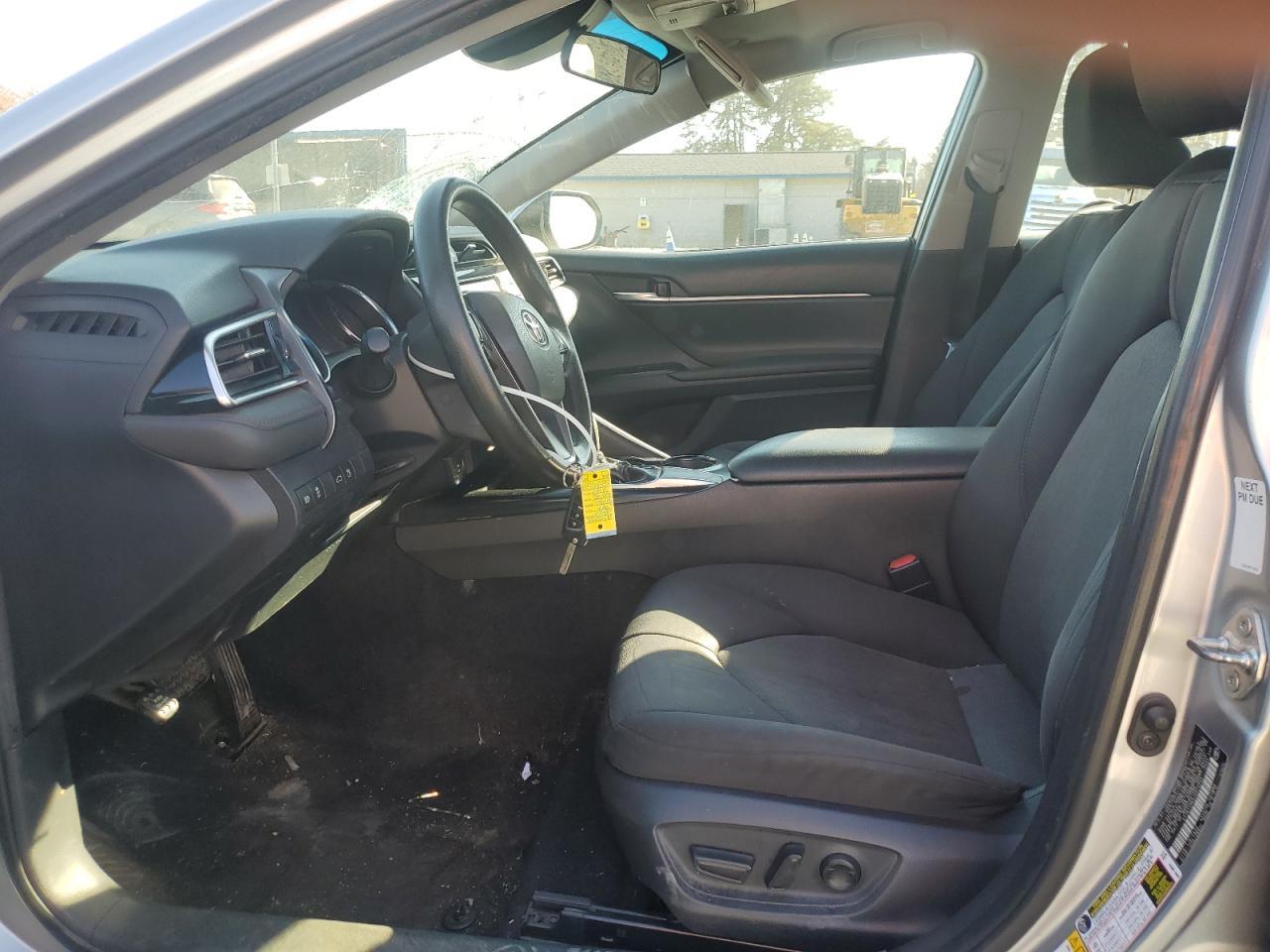 2018 TOYOTA CAMRY