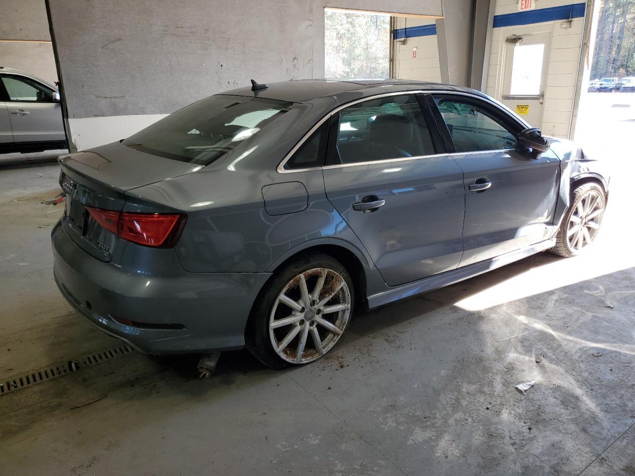 2015 AUDI A3