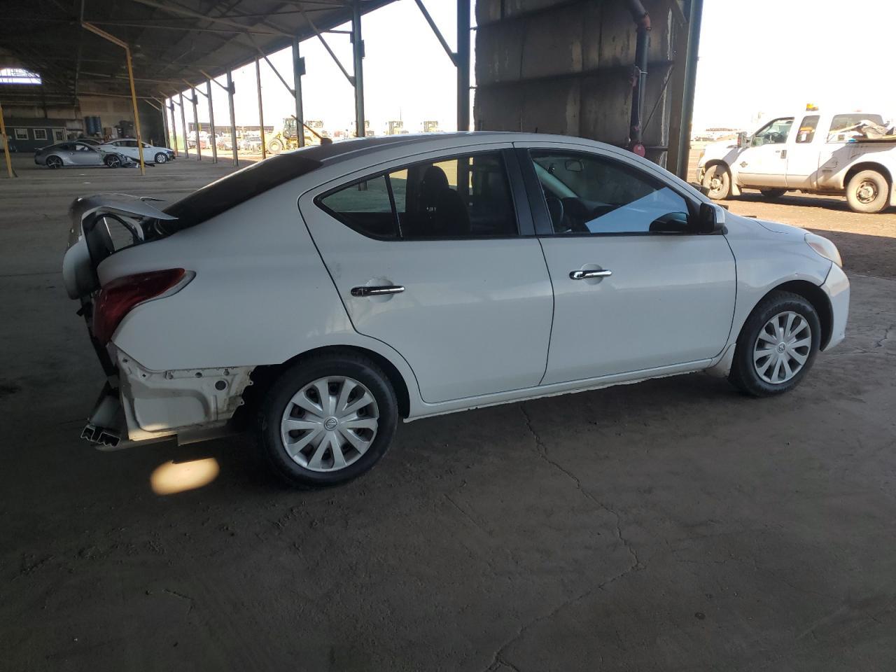 2012 NISSAN VERSA