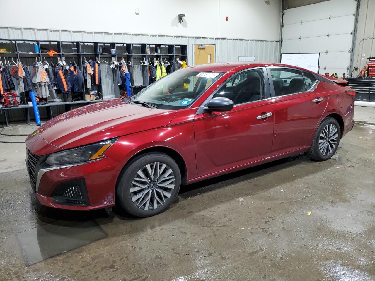 2024 NISSAN ALTIMA
