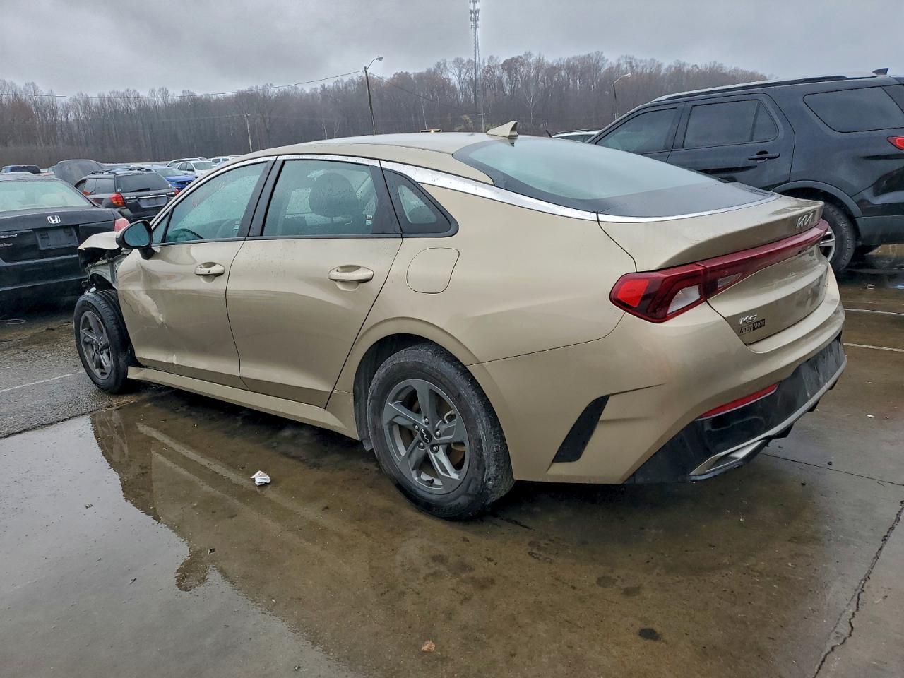2022 KIA K5